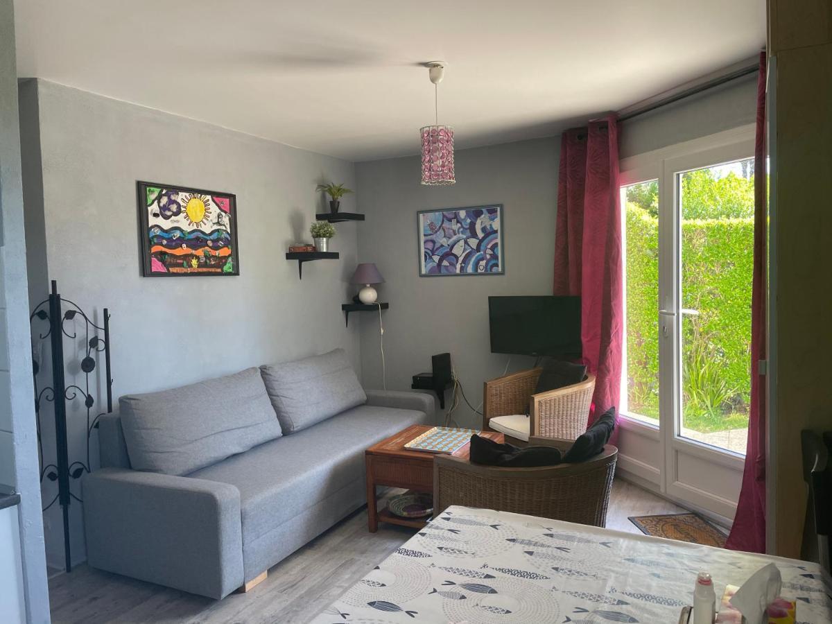 appartement proche mer avec jardin ensoleillé Houlgate Buitenkant foto
