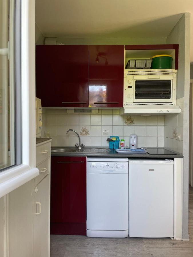 appartement proche mer avec jardin ensoleillé Houlgate Buitenkant foto